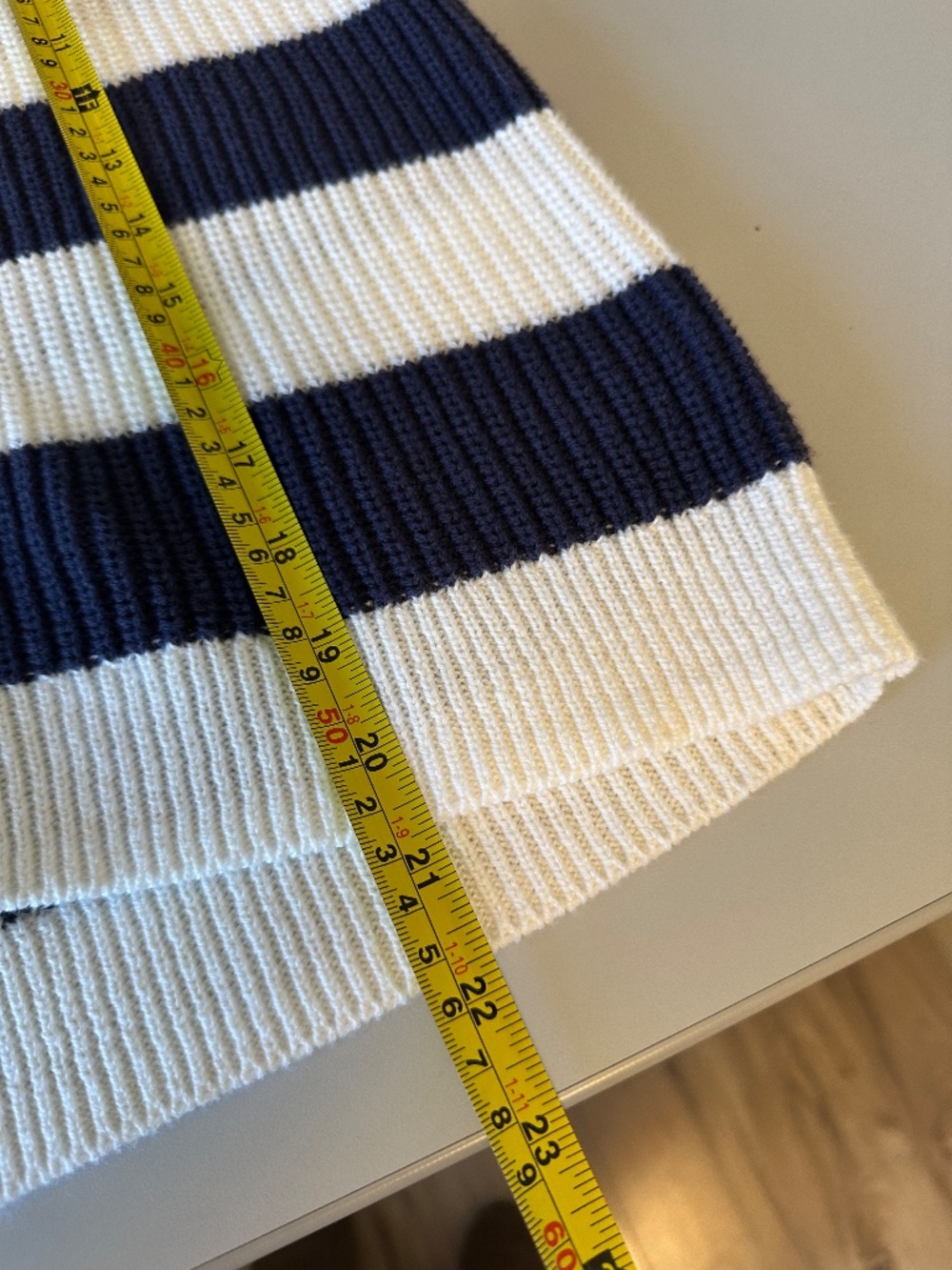 Central Park West NWT Sleeveless Hooded Stripe Button Front Sweater | Size Large - Picture 6 of 7